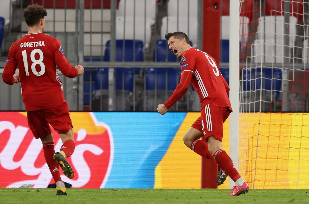 Bayern Munich dễ dàng tiến vào tứ kết