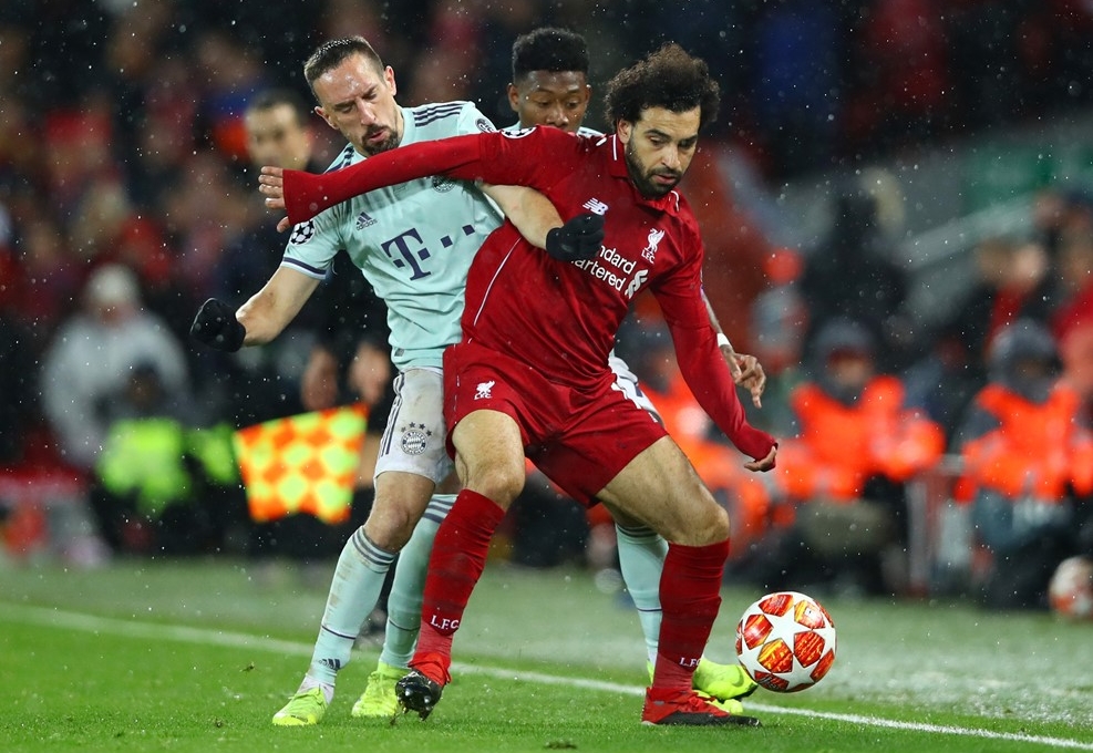 Kết quả Cúp C1 ngày 20/2: Liverpool, Barca hoà Bayern, Lyon