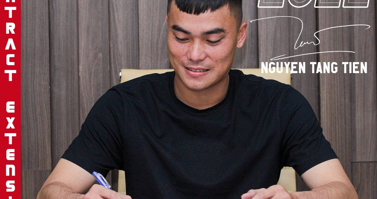 CLB TP.HCM gia hạn với 'cầu thủ từng bị bầu Đức đuổi'