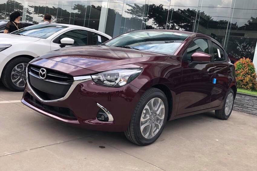 Giá xe Mazda 2 hatchback từ 594 triệu đồng tại Việt Nam