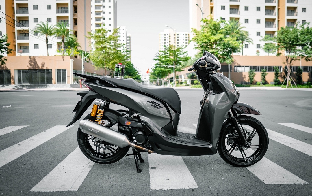 Chiêm ngưỡng Honda SH 300i độ trị giá hơn nửa tỷ đồng tại Sài Gòn