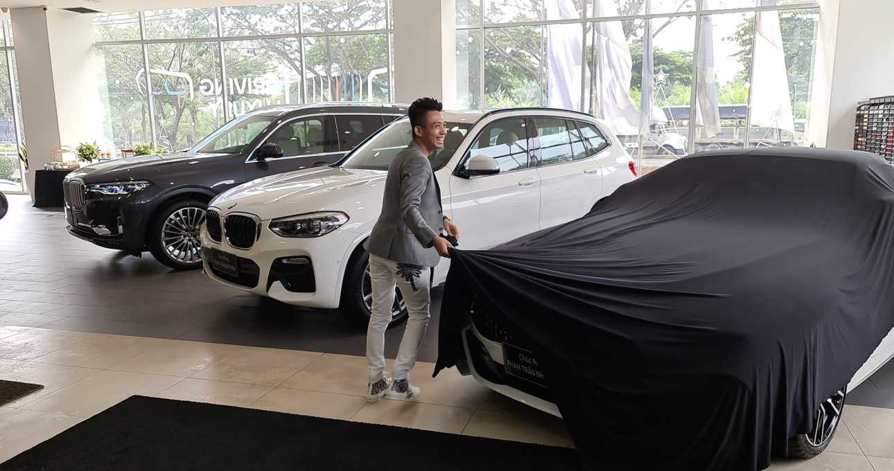 Phân vân lựa chọn 3 chiếc BMW, Minh “Nhựa” tậu luôn cả 3 xe