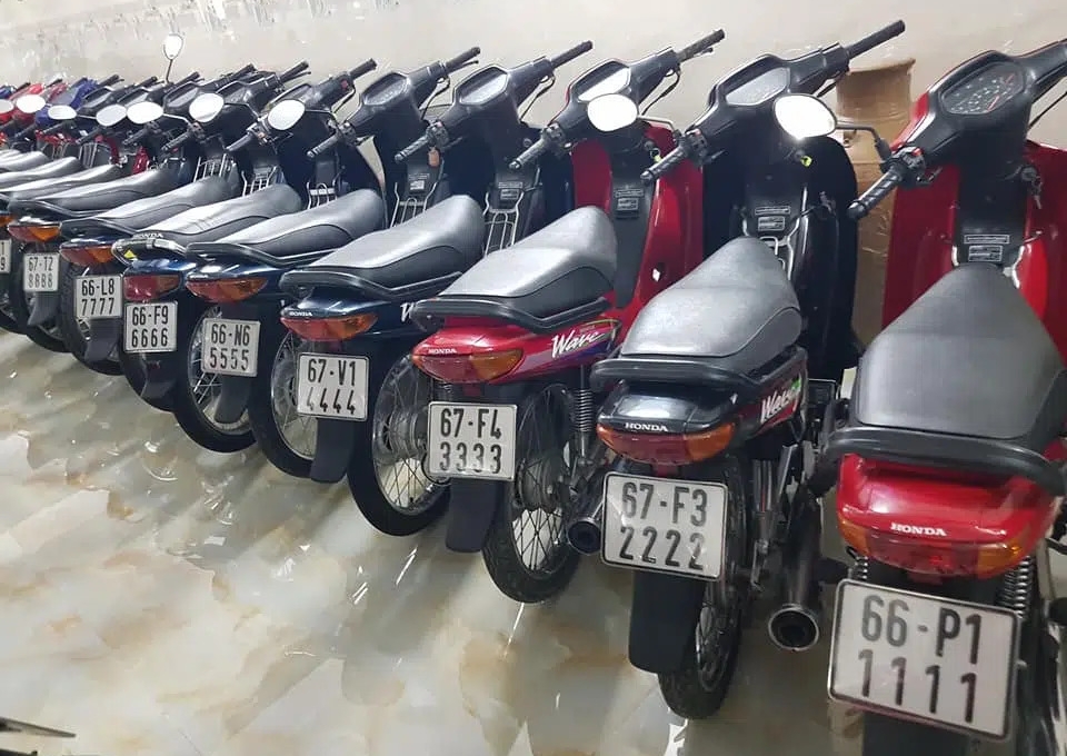 Ngắm loạt xe biển số đẹp của đại gia An Giang: giá trị trăm tỷ đồng