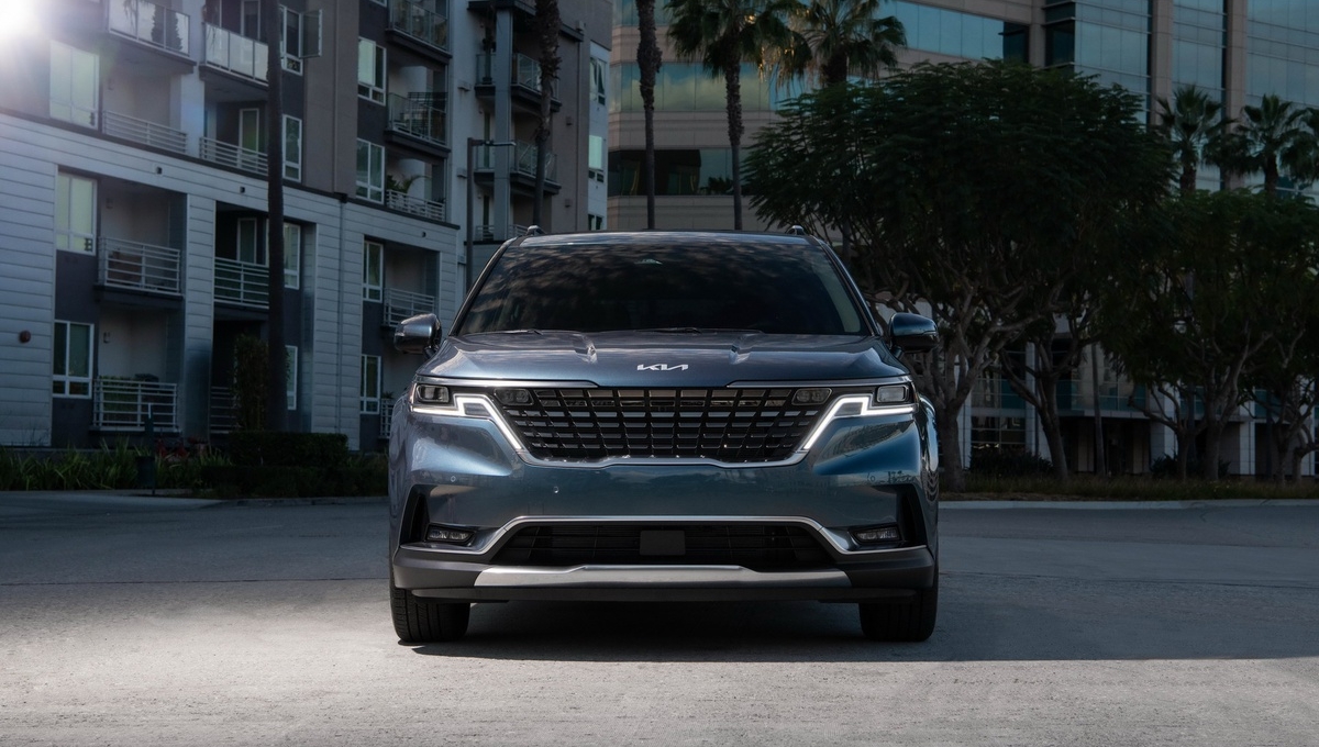 Kia Sedona 2021 sắp ra mắt tại Việt Nam, thiết kế như SUV hạng sang