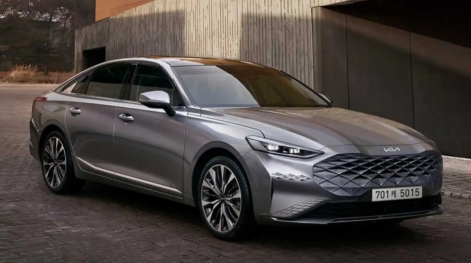 Sedan hạng D đẹp long lanh của Kia lộ diện, sang trọng hơn Camry