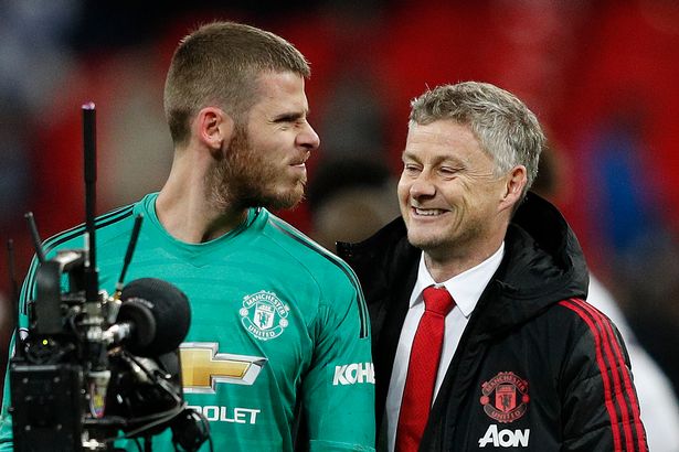 MU đánh sập Wembley: 60 phút Ole-ball và 30 phút De Gea