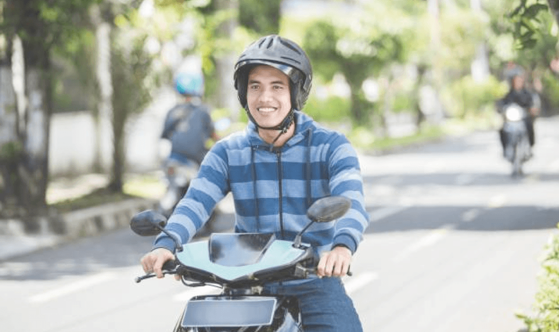 Mua xe máy mới 'đã nhanh còn dễ'