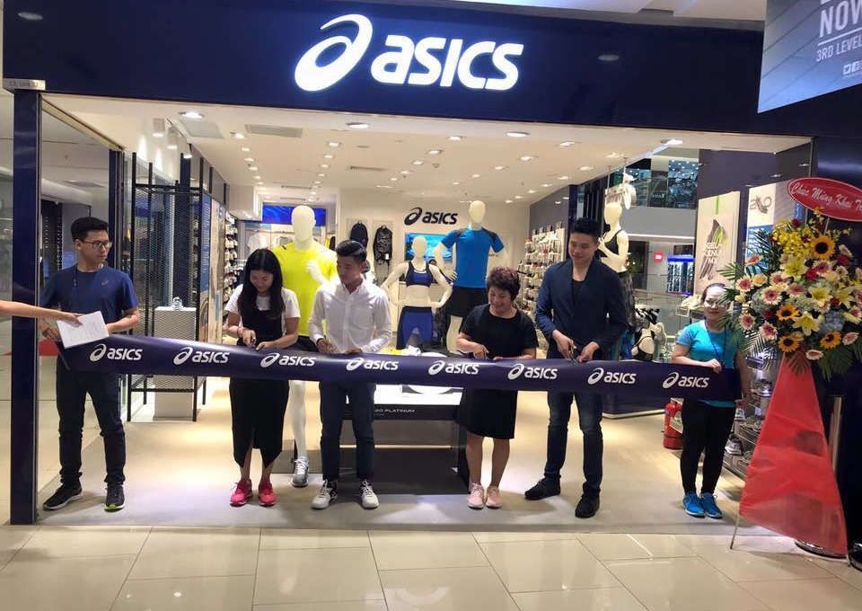 Hãng thời trang thể thao danh tiếng ASICS đã có mặt tại Tp Hồ Chí Minh