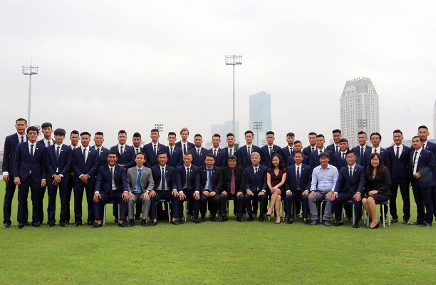 Tin HOT chiều 16/4: HLV U20 VN mang 4 cầu thủ HAGL sang Đức