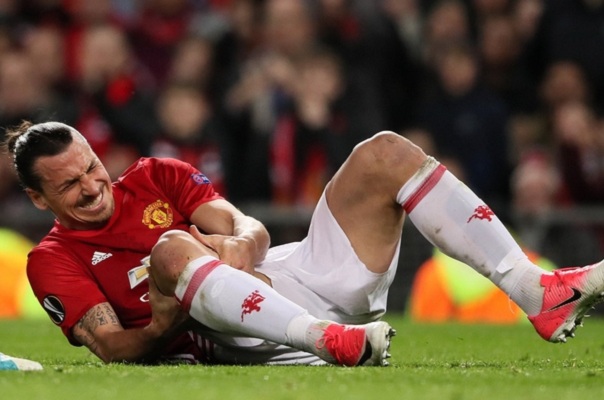 Luke Shaw bất ngờ tiết lộ chấn thương của Ibrahimovic