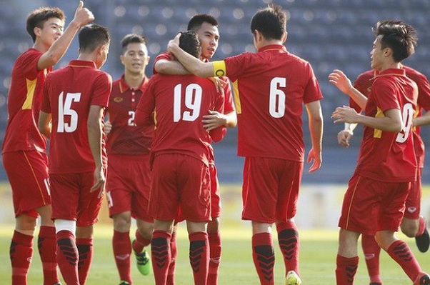 Lý do Quang Hải nhận được sự quan tâm đặc biệt từ Buriram