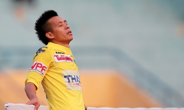 Văn Quyết chấn thương, lỡ 2 trận đầu V-League 2017
