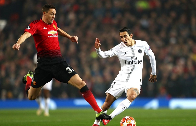 M.U chính thức nhận án phạt từ UEFA