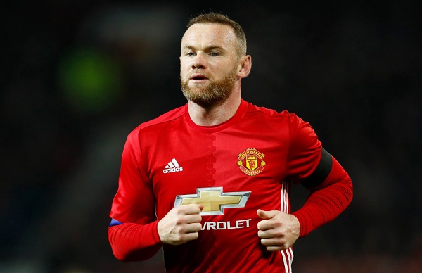 Vừa mới hắt hủi, MU đã vội mời Rooney trở lại