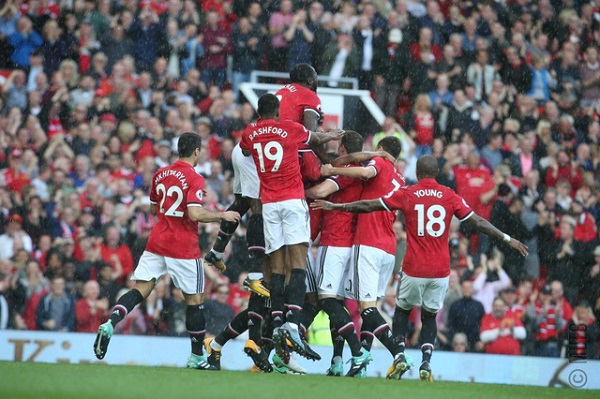 Lý do MU xếp sau Man City trên BXH Premier League