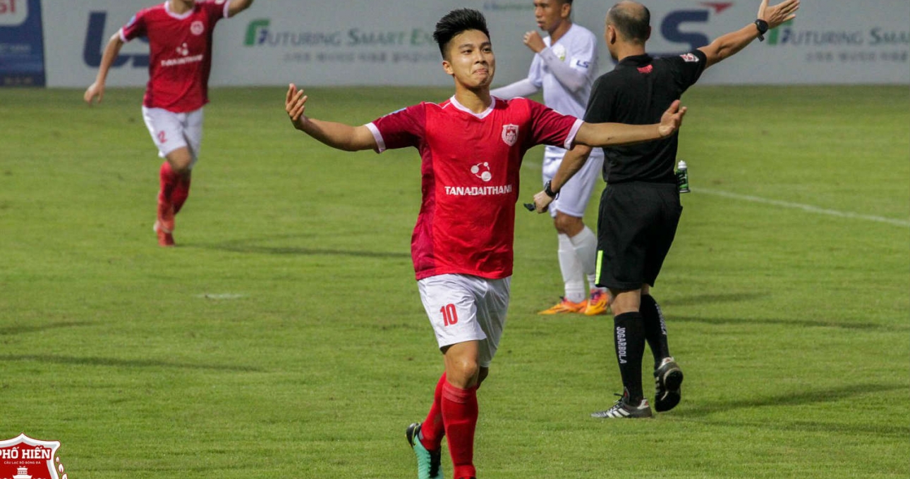 Đại thắng 4-0, Phố Hiến FC tiếp tục thăng hoa tại Hạng Nhất