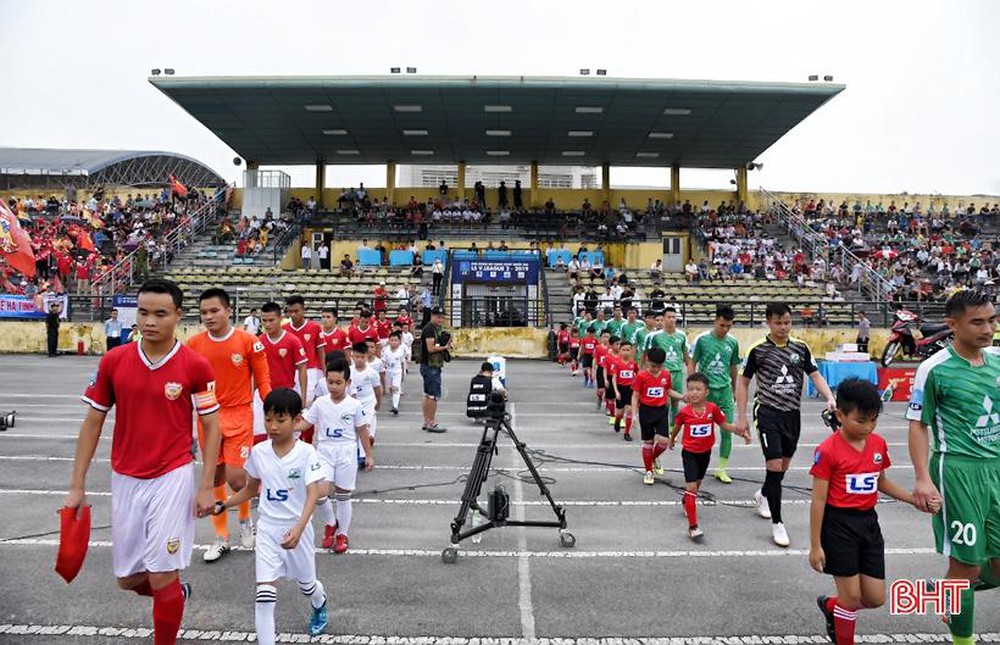 Lịch thi đấu vòng 18 Hạng Nhất 2019: Hà Tĩnh có 3 điểm?