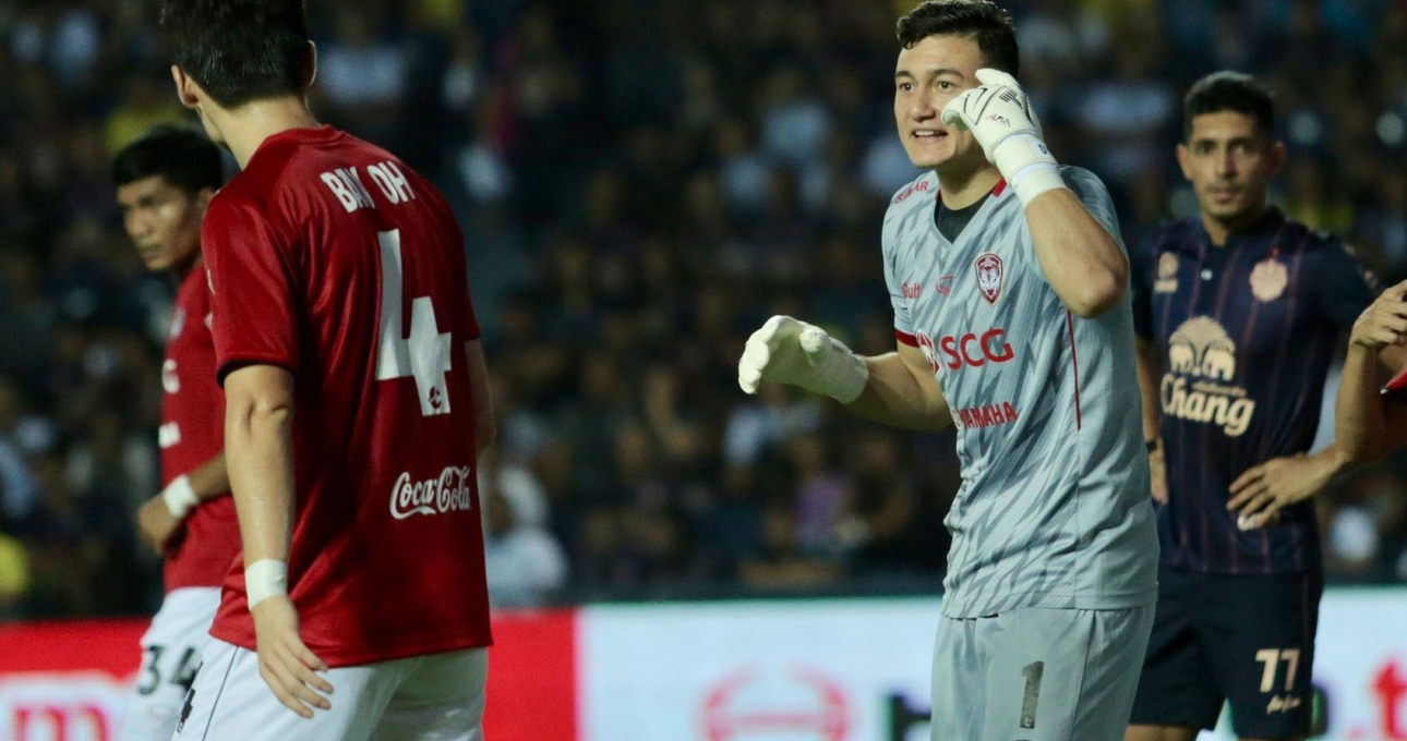 Muangthong giành chiến thắng bất ngờ trước Buriram
