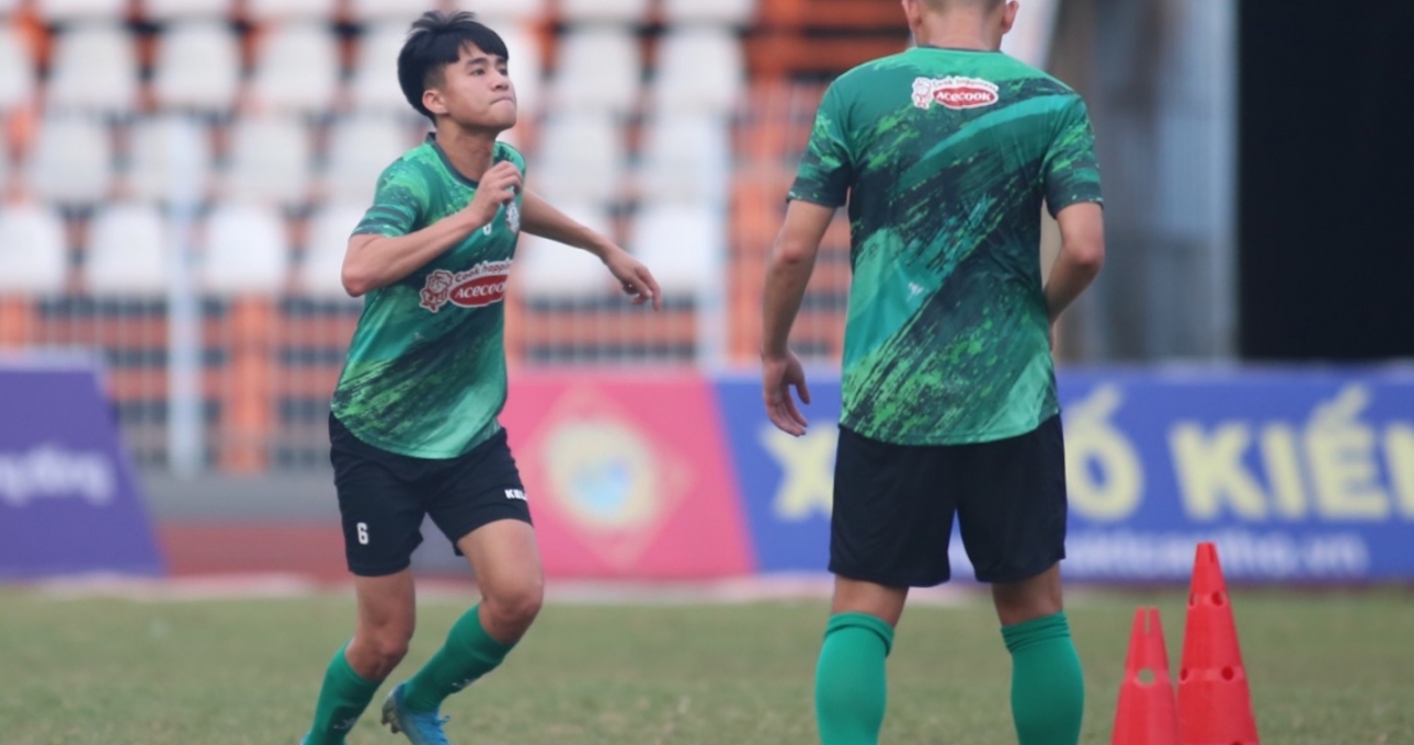'Tài năng trẻ từng lọt top 40 thế giới' bị trả về HAGL