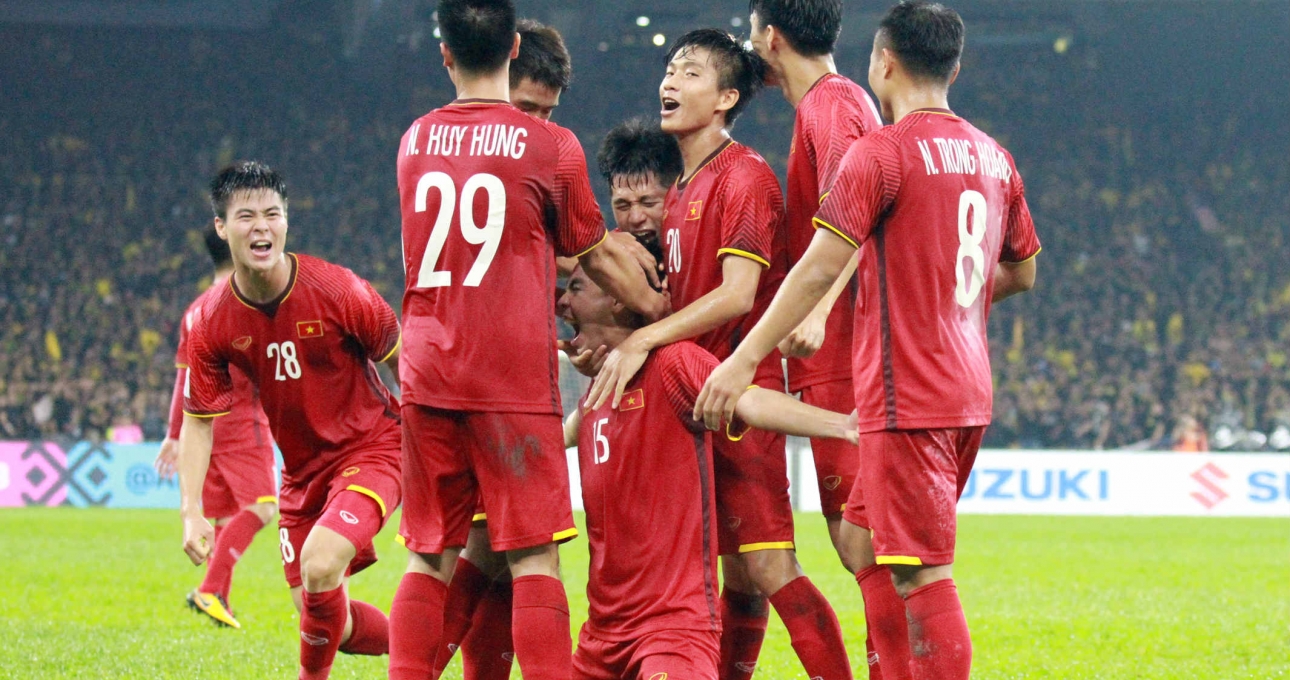 World Cup 2022 qualifier: Quang Hai shines, Vietnam scores 3 points at home