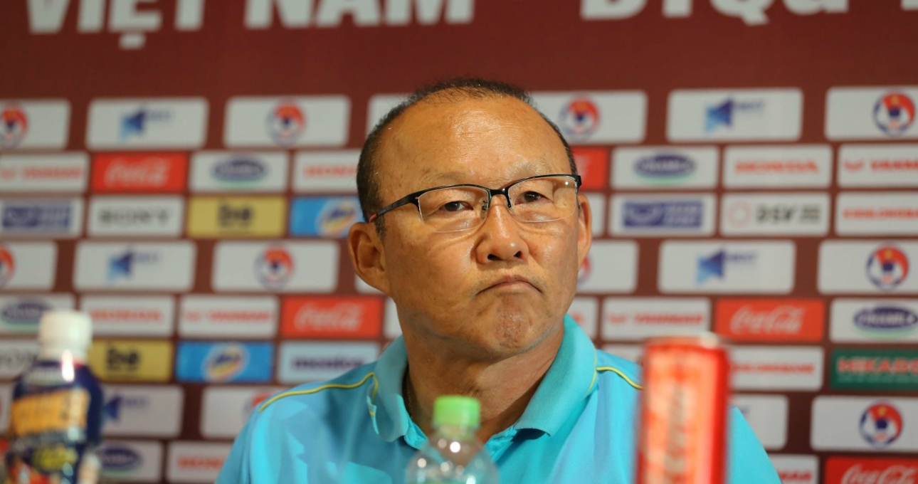 Thai assistant coach to face suspension for discriminatory behavior to Park