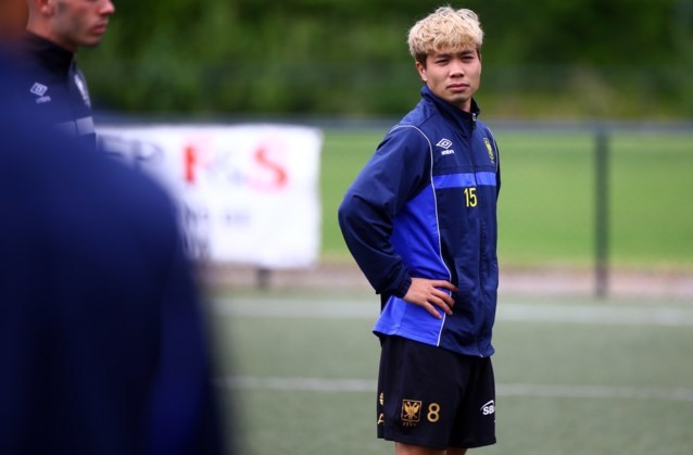 Lịch thi đấu bóng đá hôm nay ngày 2/8: Công Phượng ra sân?