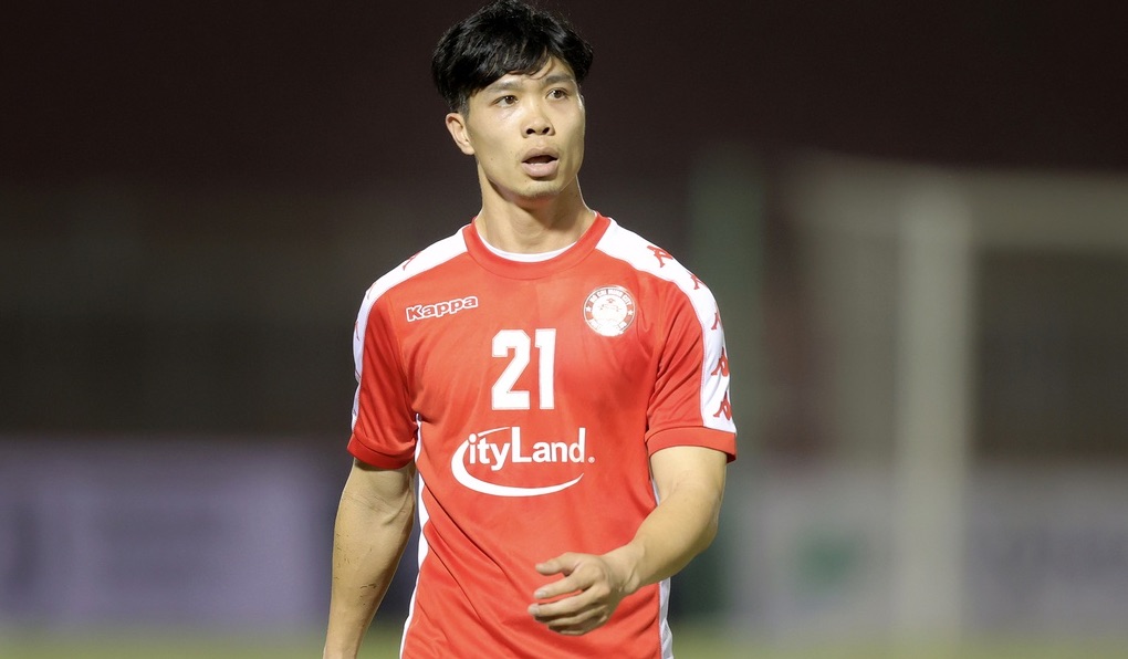 VIDEO: Những pha solo của Công Phượng trước vòng vây các cầu thủ Yangon Utd