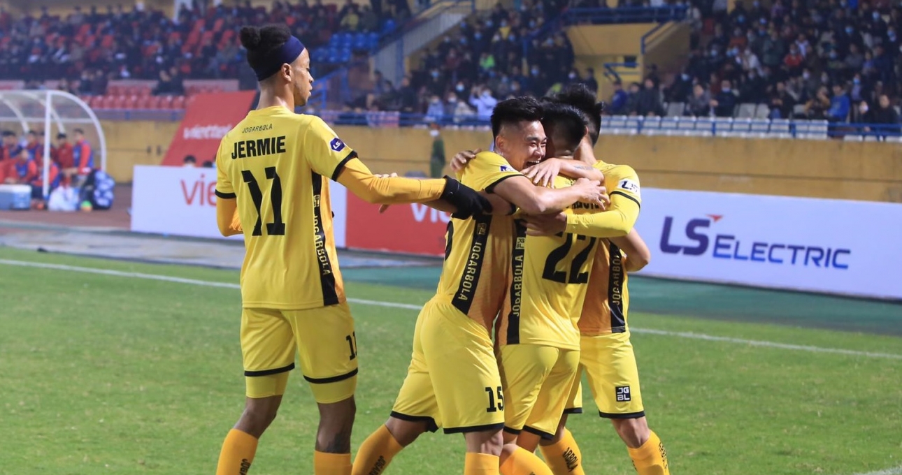 Hải Phòng FC tạo địa chấn trên SVĐ Hàng Đẫy