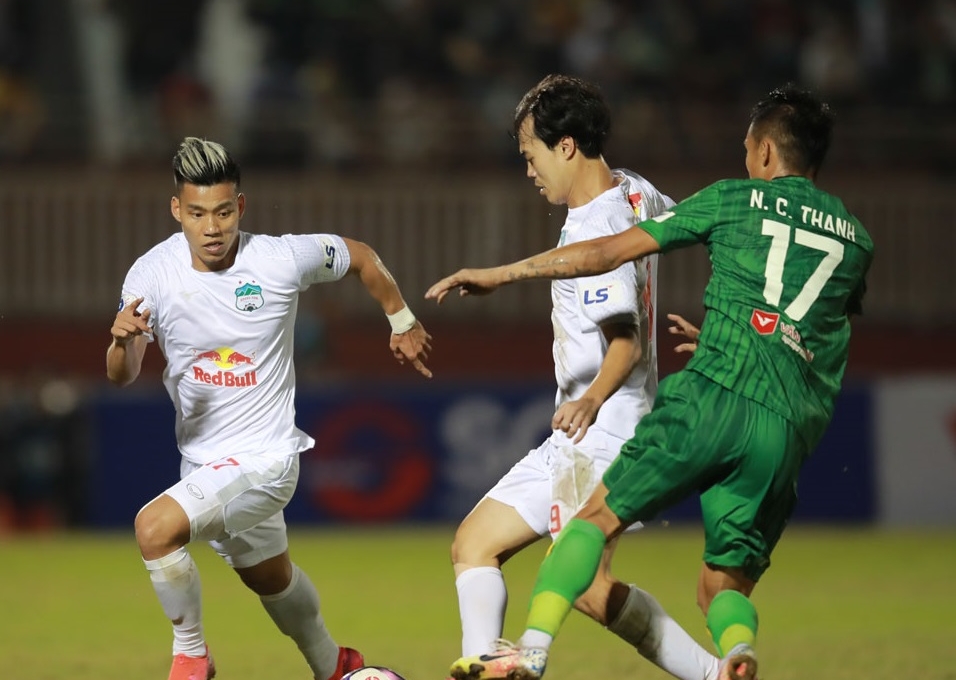 HAGL vs SLNA: Tuấn Anh trở lại, đại thắng ở Pleiku?