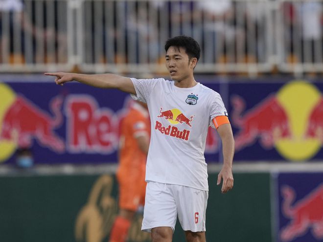 Bảng xếp hạng V-League 2021 vòng 3: HAGL bứt tốc