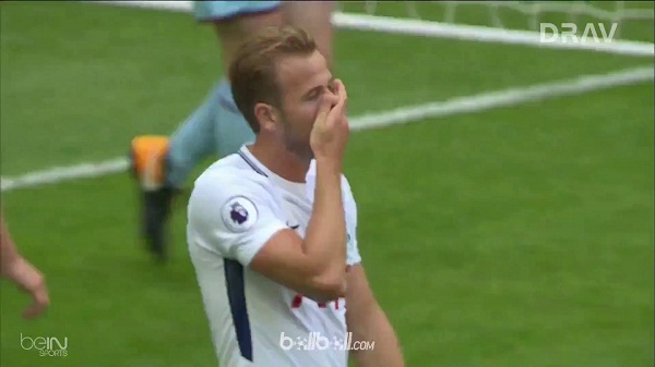 Highlights: Tottenham Spur 1-1 Burnley (V3 Ngoại Hạng Anh)