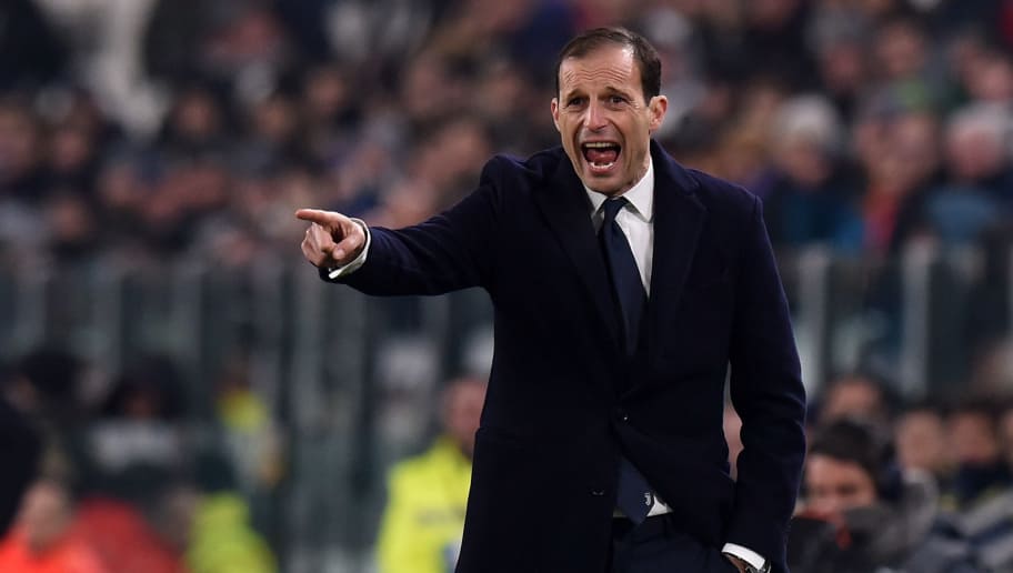 HLV Allegri tạm chia tay với bóng đá