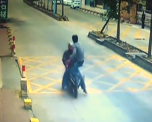 VIDEO: Khi các tình huống 'đẹp như phim' xuất hiện ngoài đời thực (Phần 2)