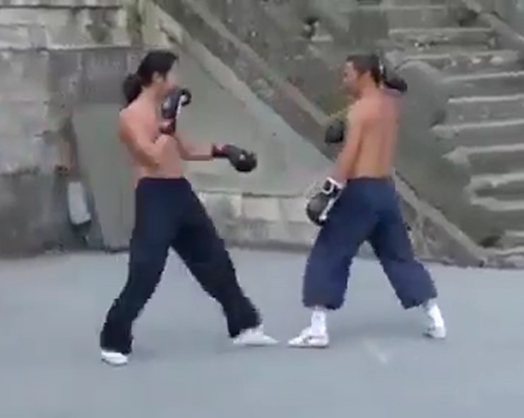 VIDEO Bất ngờ trình độ các võ sư Thái Cực khi tập ... Boxing