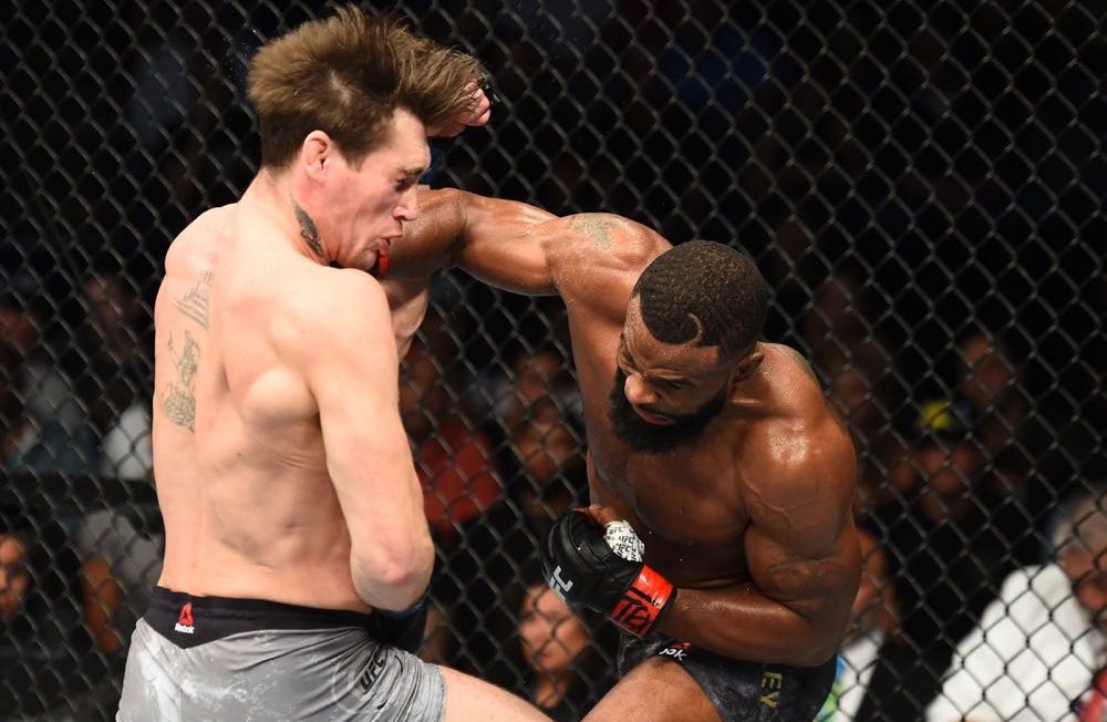 FULL TRẬN UFC: Tyron Woodley dập tắt tài năng trẻ Darren Till 