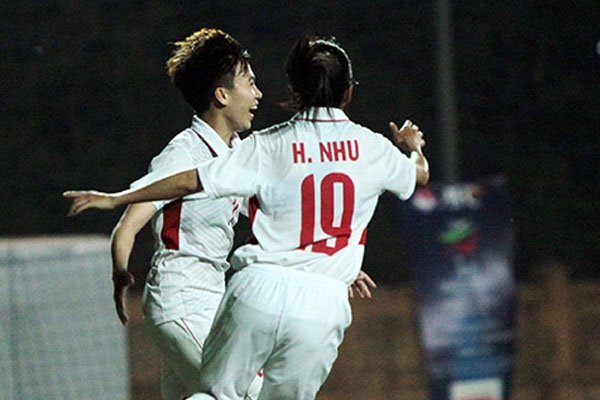 Tiết lộ bất ngờ đằng sau quả penalty hỏng ăn của Huỳnh Như