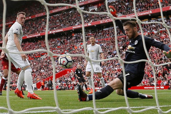 De Gea nói gì sau pha cản phá không tưởng trước Liverpool?