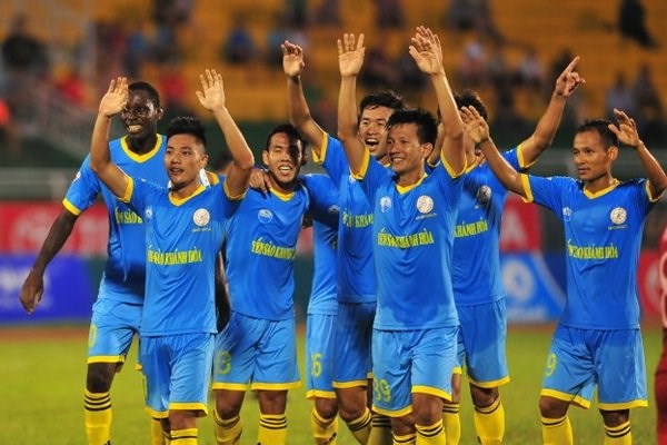 Choáng ngợp với kỉ lục 'có một không hai' trong lịch sử 17 năm V-League
