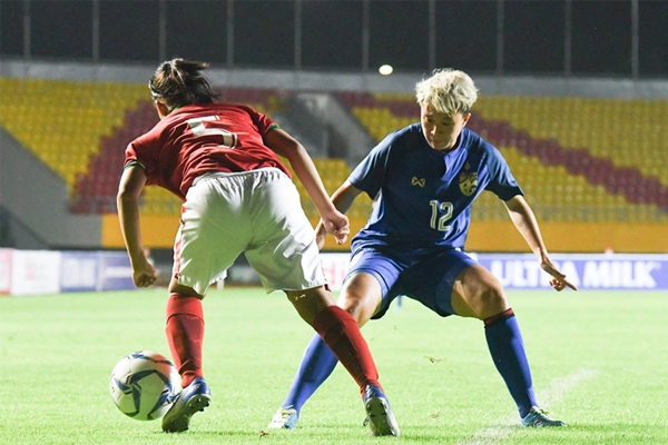 Thái Lan vùi dập Indonesia với tỉ số 13-0