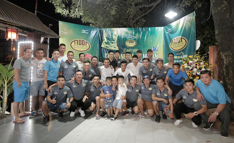 Nhiều nhân vật nổi tiếng tề tựu tại lễ xuất quân của Moon FC trước thềm HPL-S6
