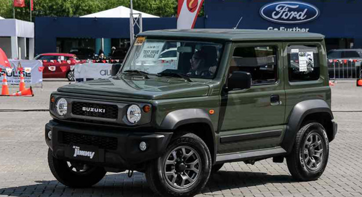 'Tiểu Mercedes-Benz G-Class' Suzuki Jimny sắp về Việt Nam với giá chỉ từ 433 triệu đồng