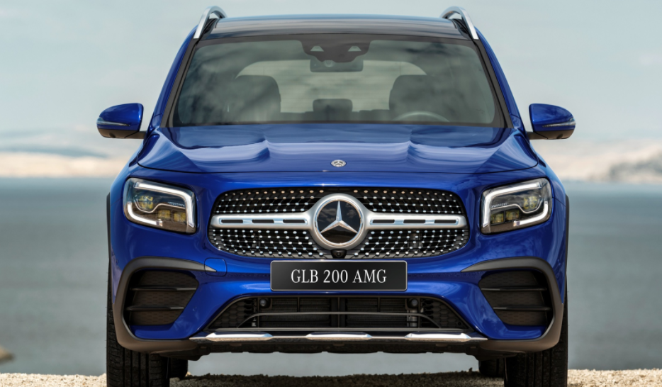Mercedes-Benz GLB ra mắt Việt Nam, cùng mức giá VinFast Lux SA2.0