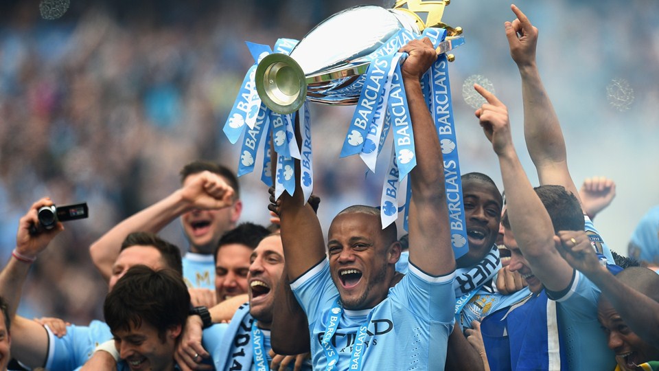 Vùi dập Brighton, Man City chính thức bước lên ngôi vương 