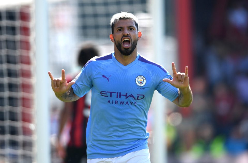 Aguero đi vào lịch sử Premier League sau đại thắng của Man City
