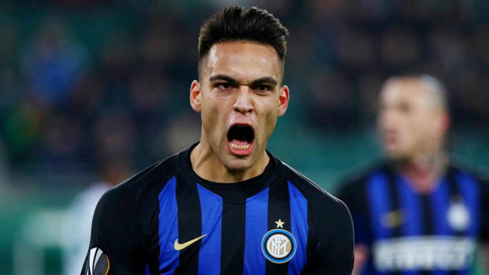 Inter phá kỉ lục sau 49 năm, dù ngã gục cay đắng trước Barca