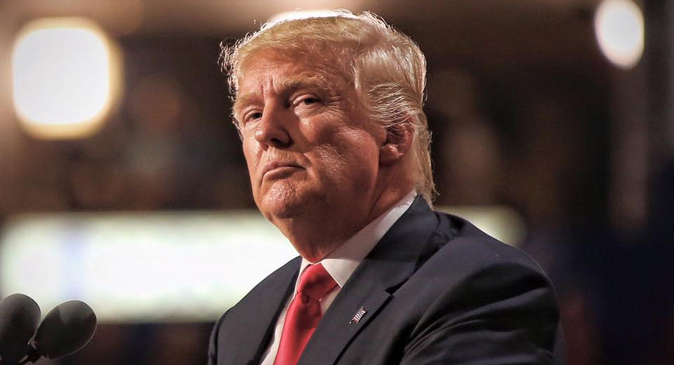 18 hãng xe đôn đốc Trump xem xét lại quy tắc hiệu quả nhiên liệu của Obama