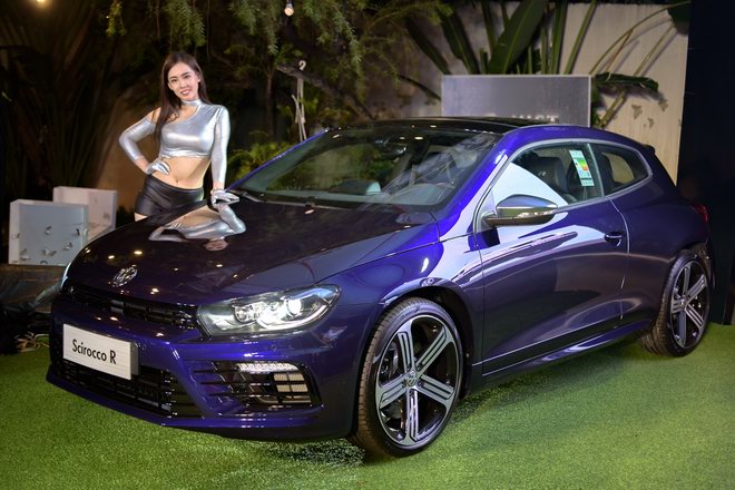 Loạt xe giảm giá cả trăm triệu ở Việt Nam tháng qua