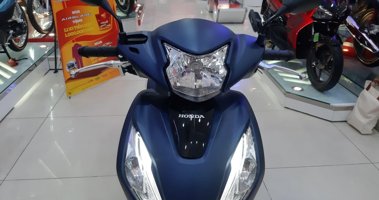 Giá xe Honda Vision 2021 vẫn chưa thể 'hạ nhiệt' cận Tết