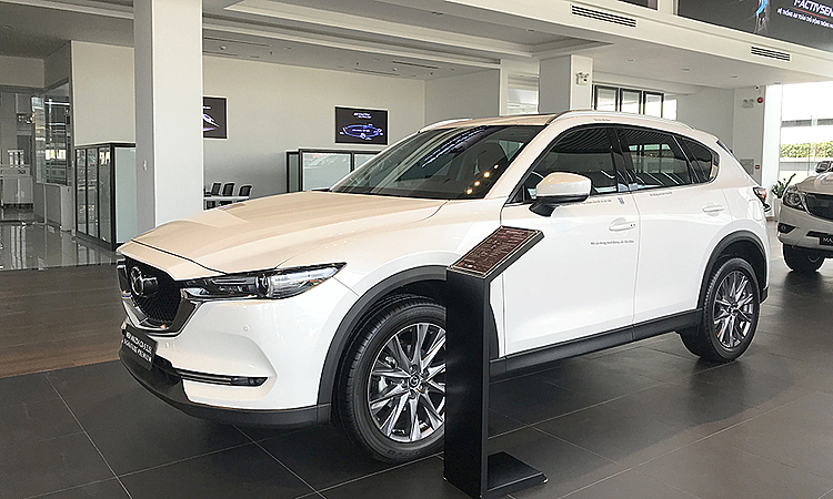 Đáp trả Honda CR-V, Mazda CX-5 tung ưu đãi hấp dẫn