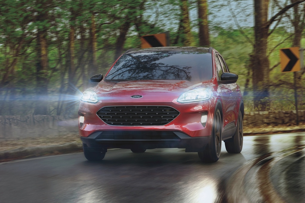 Ford Escape 2021 ra mắt, thêm tùy chọn hybrid đấu Mazda CX-5